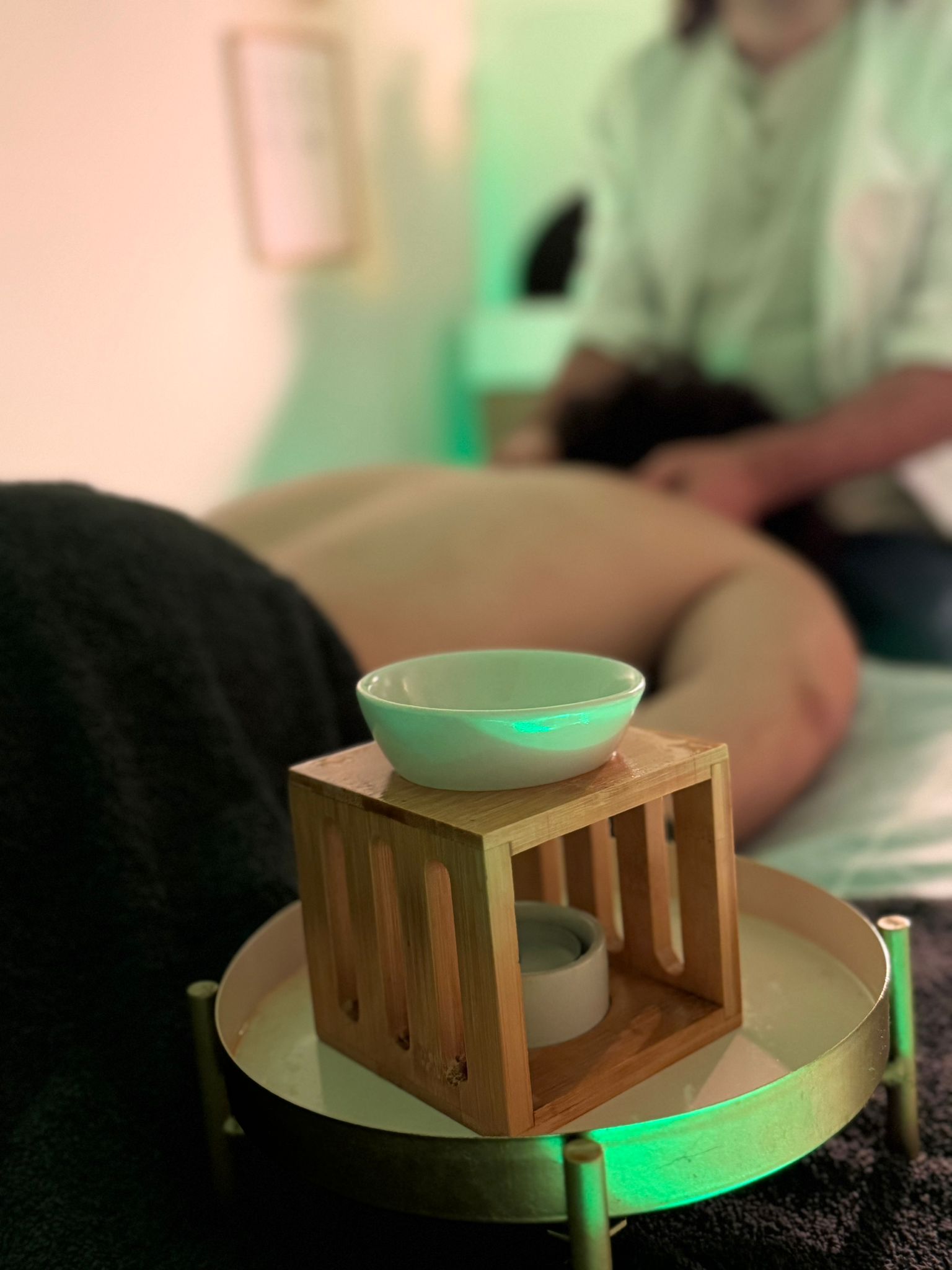 Óleo e material preparado para uma massagem